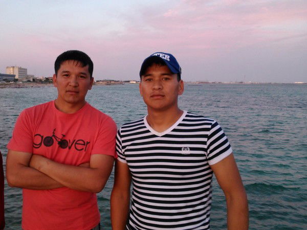 Kishi Zhuz. -= Karakesek =