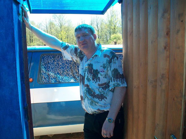 Михаил Попов