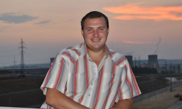 Александр Фролов