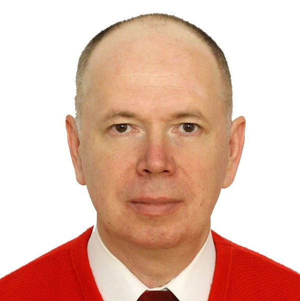 Олег Ефременко