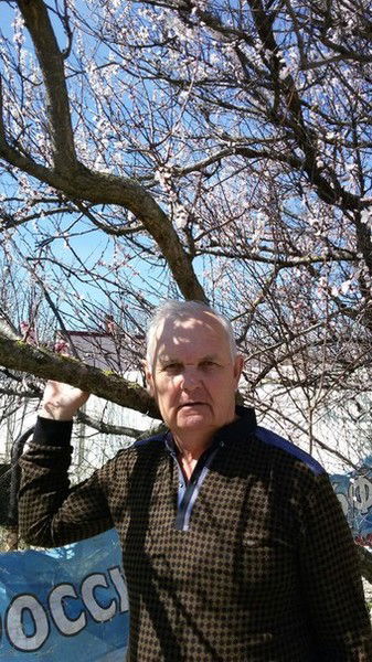 Пётр Степанов