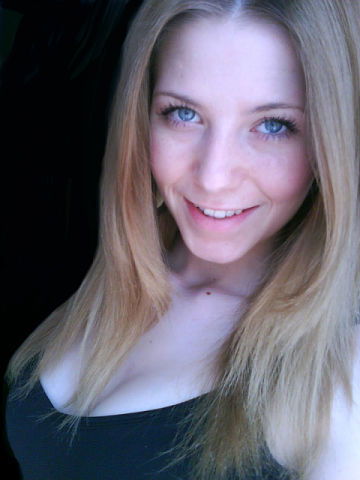 Яна Зеленюк