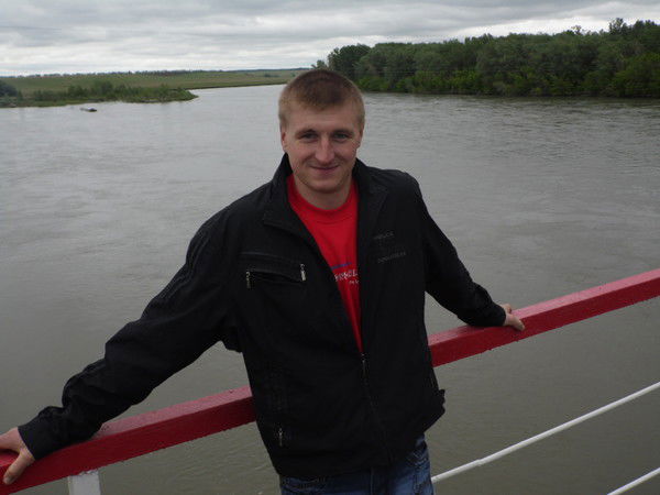 Пётр Сероштанов