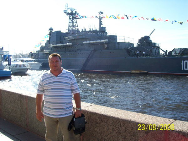 Юрий Медведков