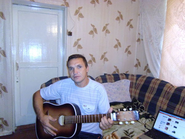 Андрей Волков