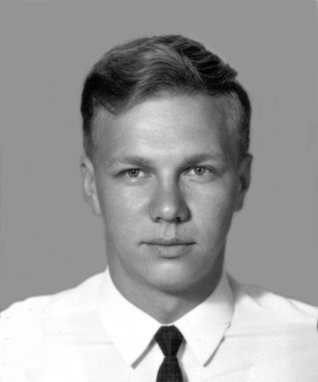 Владимир Романов