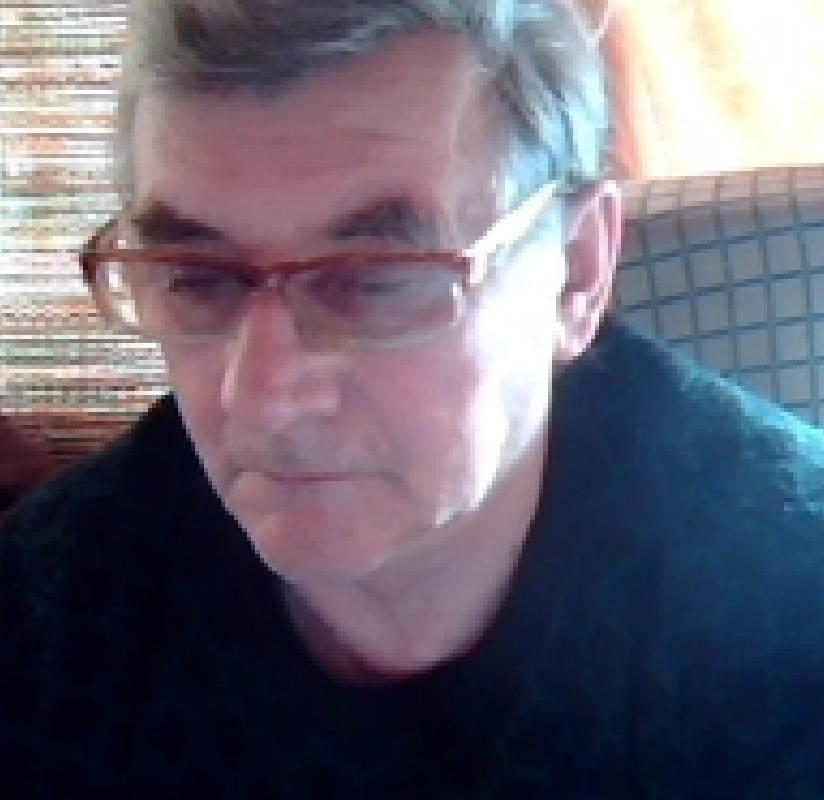 Петр Николаев