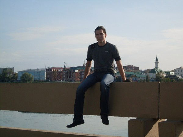 Евгений Коноплёв