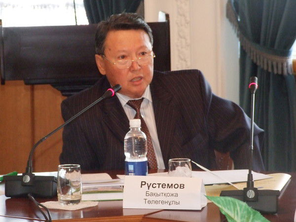 Бахыт Рустемов