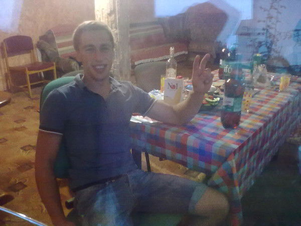 Роман Мельников