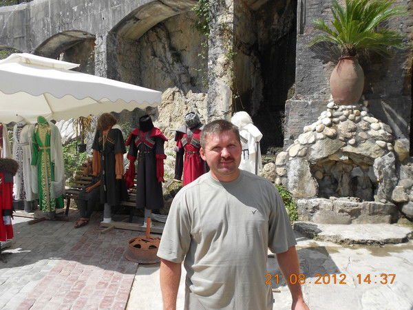 Олег Стратилатов