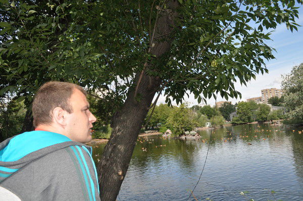 Максим Мона