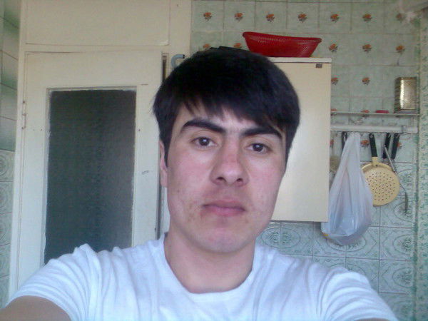 Набичон Савриев