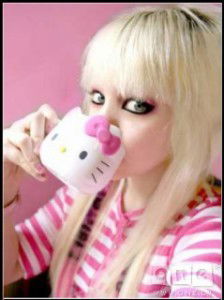 Полина Квеквеция