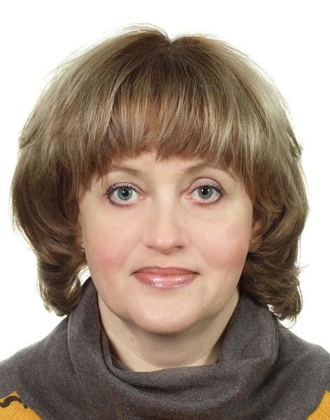 Лариса Емельянова