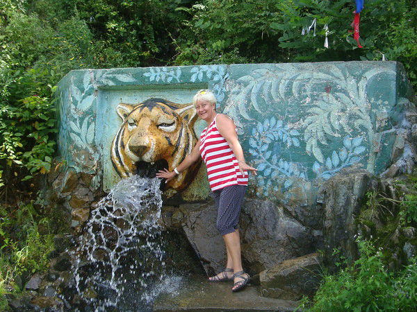 Лариса Петрова