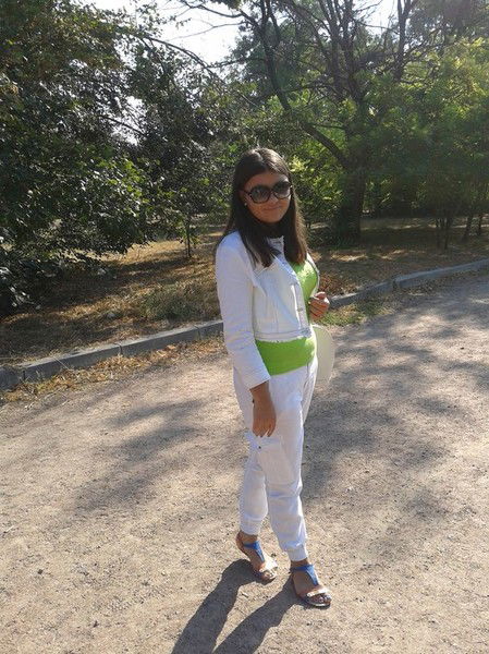 Алина Животовская