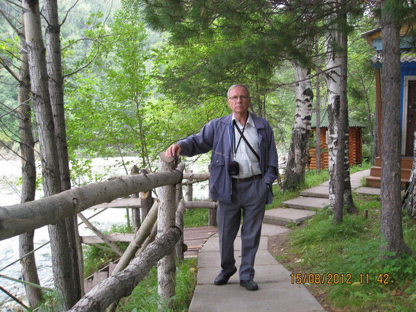 Виктор Кузенков