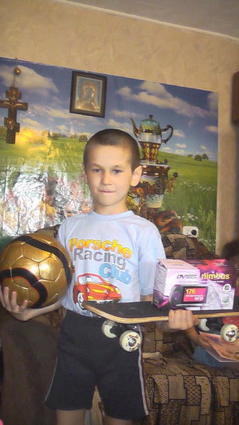 Кирилл Комраков