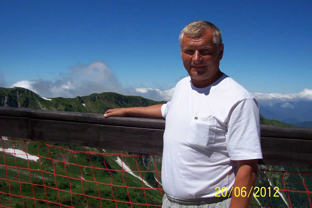 Владимир Огурцов