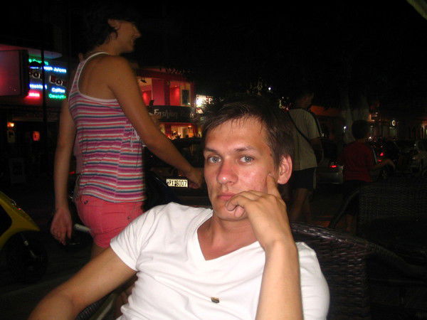 Неизвестно Неизвестно