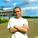 Артем Николаев