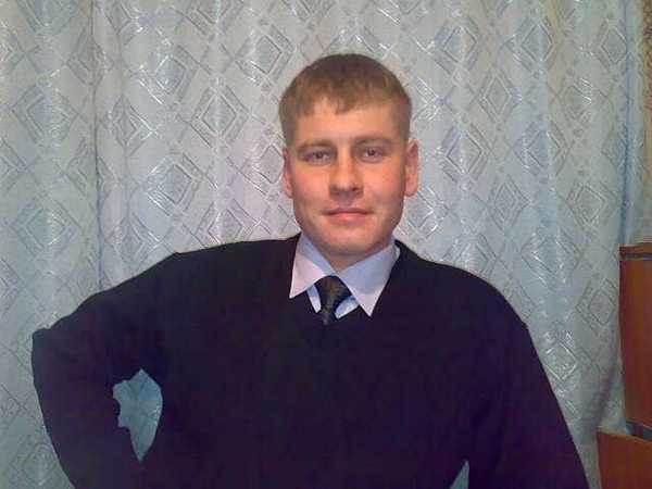 Александр Коннов