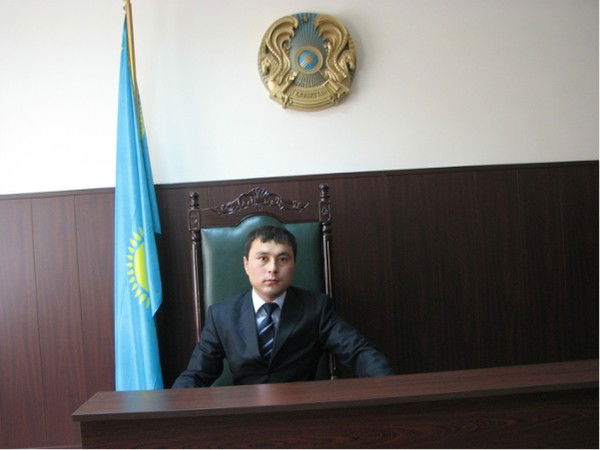 Алихан Беккожаев