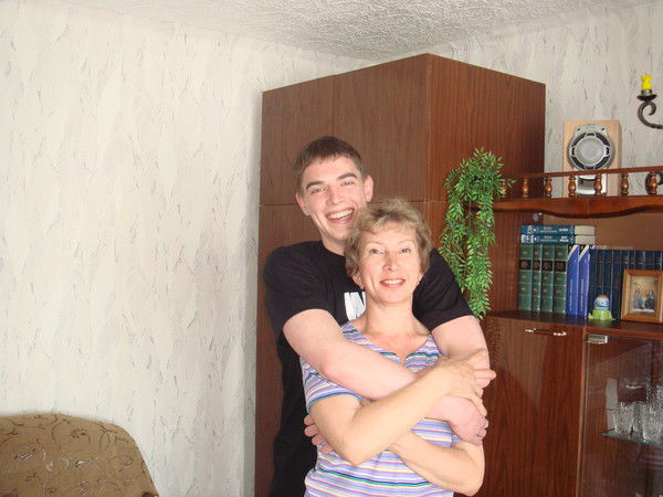 Любовь Погодаева