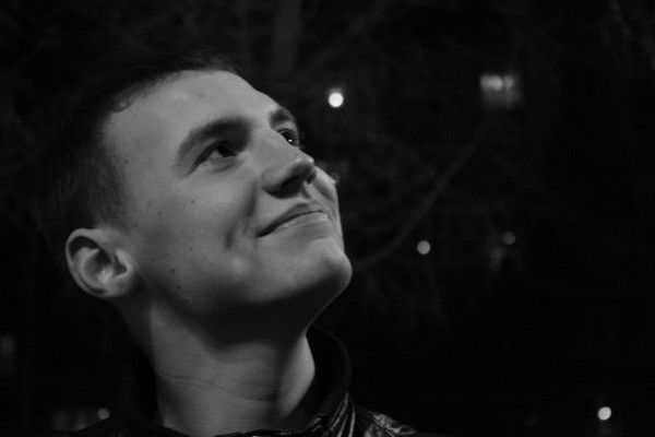 Андрей Фролов