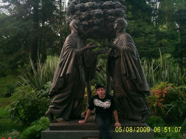 Костя Иванов