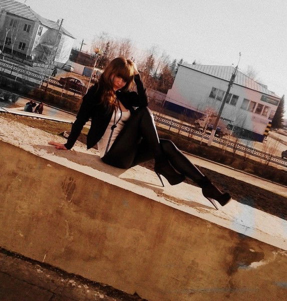 Юля Мелникова