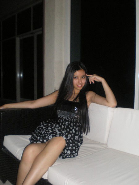 Камила *********