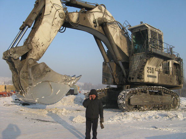 Михаил Петров