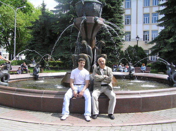 Антон Дорогов