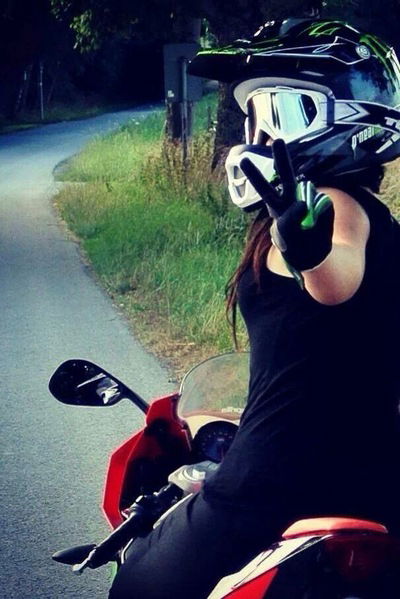 Катя Титова