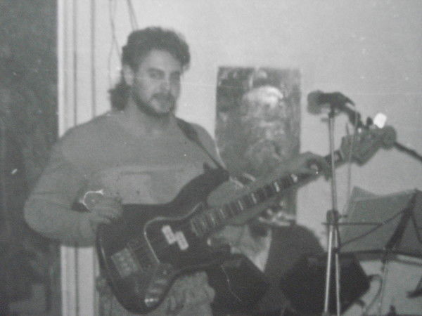 Олег Волознев