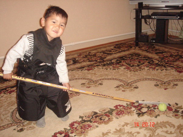 Айгерим Менкенова