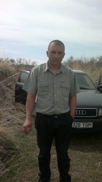 Александр Титов