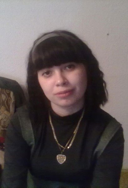 Аня Ястребова