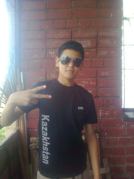 I'm Daurenbek Turlubekov