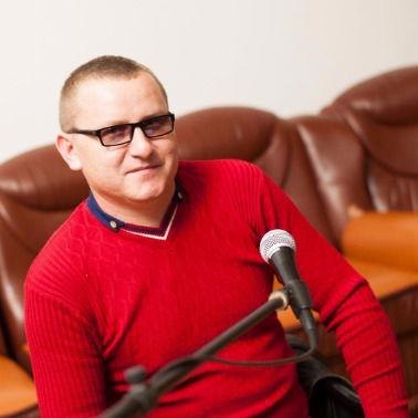 Максим Погонец