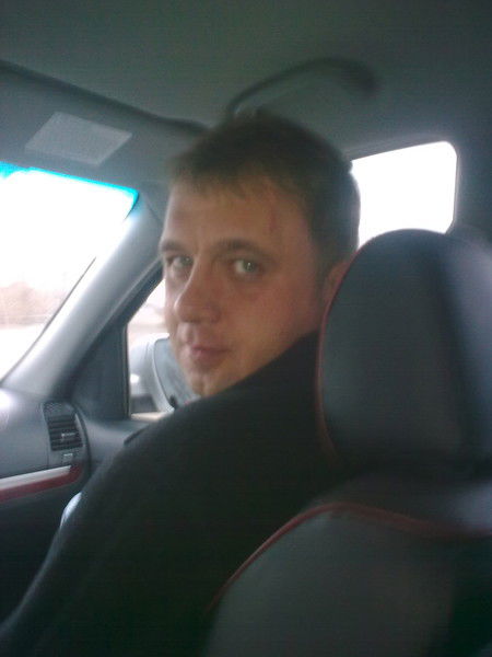 Денис Овчинников