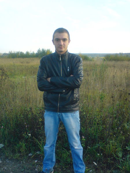 Александр Коваленко