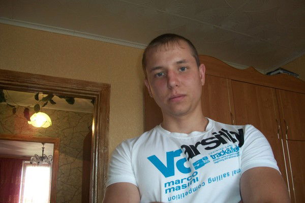 Денис Колмыков