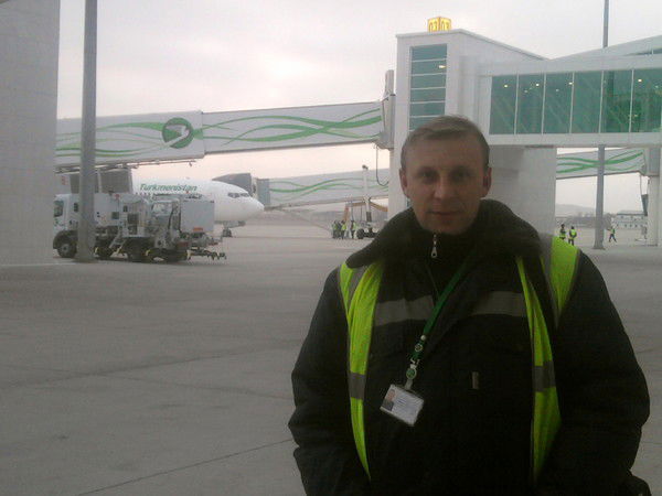 Богдан Насрединов