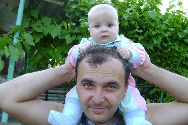 Рустам Умаров