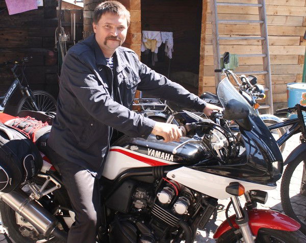 Александр Енин