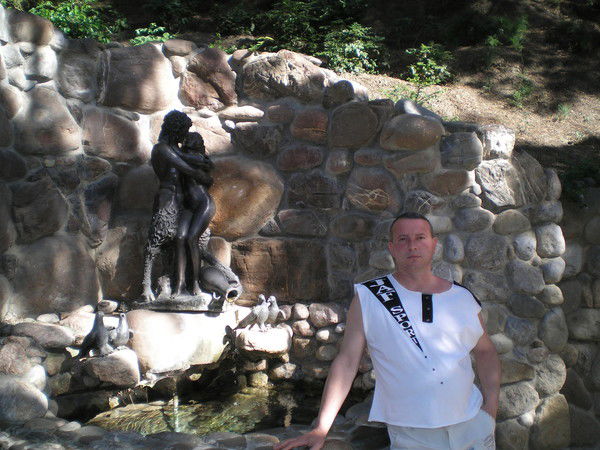 Михаил Острась