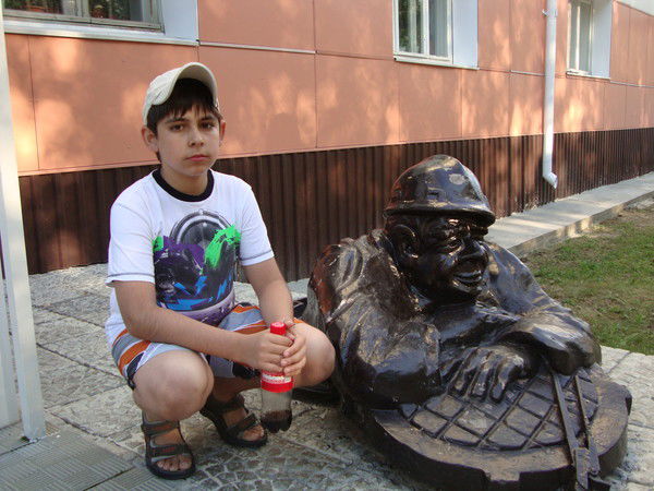 Айхан Керимов